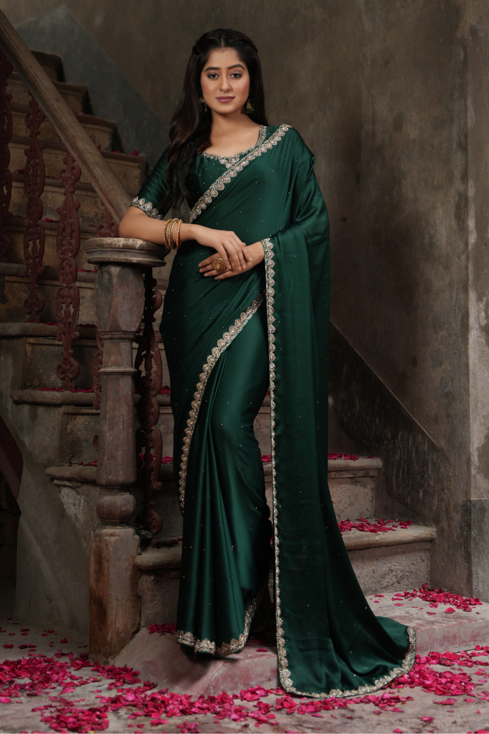 Enchanting Bottle Green Saree with Antique Zardozi Nine Yard Border on Satin Fabric