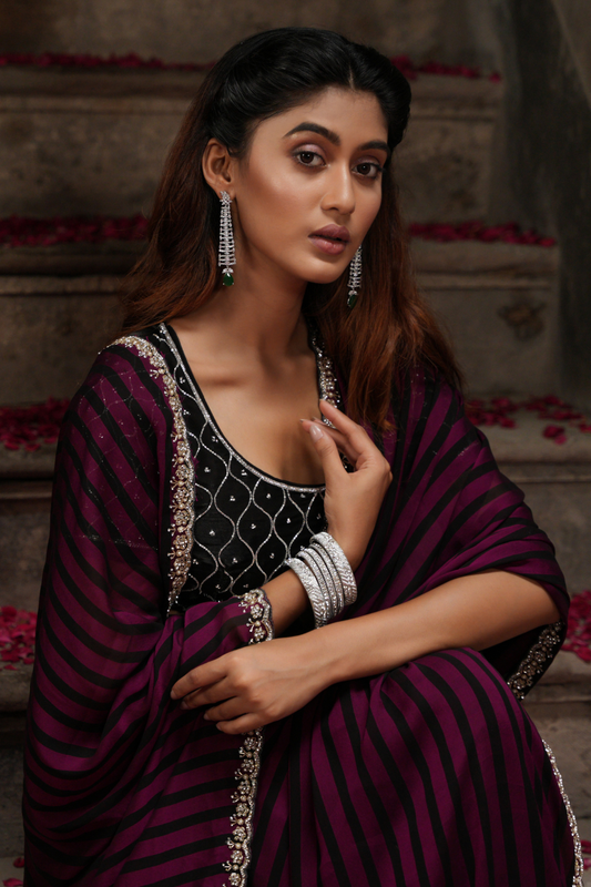 Exquisite Wine Saree with Contrast Black Blouse & Nine Yard Border on Striped Georgette